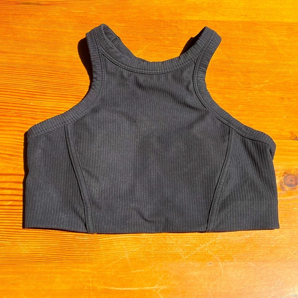 lululemon athletica Other - Lululemon Ribbed Nulu High-Neck Yoga Bra, size 8 preowned